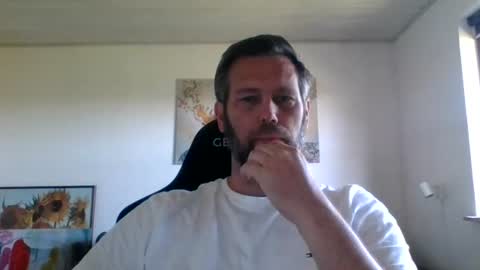 Snapshot of gottalop chatting on July 10, 2026, 11:02 am gottalop online show from July 10, 2026, 11:02 am