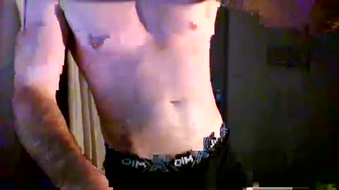 Snapshot of goura2000 chatting on January 20, 2025, 11:43 pm goura2000 online show from January 20, 2025, 11:43 pm