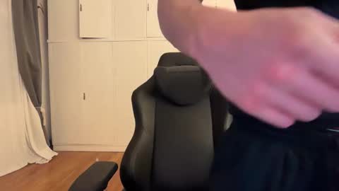 Creamcouple online show from December 21, 2025, 5:25 am