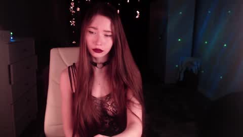 Snapshot of grace_crystal chatting on December 19, 2024, 12:02 am Grace online show from December 19, 2024, 12:02 am