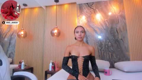 Snapshot of grace_daviss chatting on September 24, 2025, 10:51 am GRACE online show from September 24, 2025, 10:51 am