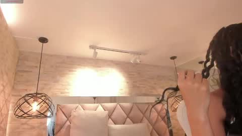 Snapshot of grace_daviss chatting on May 11, 2026, 10:32 am GRACE online show from May 11, 2026, 10:32 am