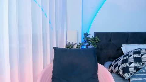 Snapshot of grace_duppon chatting on March 12, 2025, 10:39 pm Grace online show from March 12, 2025, 10:39 pm