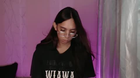 Snapshot of grace_for_youuu chatting on November 19, 2025, 8:36 am HoneyGrace online show from November 19, 2025, 8:36 am