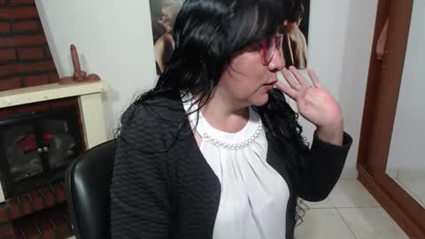 grace_mature_milf online show from September 9, 2025, 10:26 am