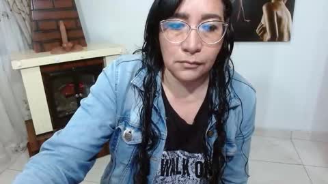 grace_mature_milf online show from October 22, 2025, 10:48 am