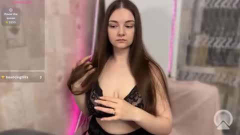 Grace Brown online show from May 6, 2026, 10:04 pm