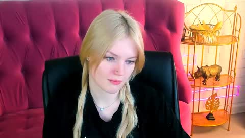 Grace Glamour online show from January 31, 2025, 8:11 am