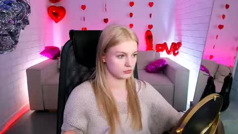 Grace Glamour online show from March 11, 2025, 11:23 am