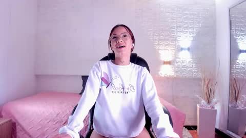 Snapshot of gracehall chatting on February 3, 2026, 12:43 pm Grace online show from February 3, 2026, 12:43 pm