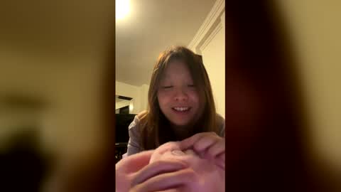 gracemeow online show from April 18, 2026, 11:58 am