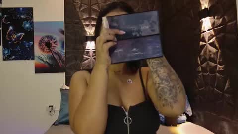 Snapshot of graceymilf999 chatting on September 11, 2025, 11:43 am Gracey Milf online show from September 11, 2025, 11:43 am