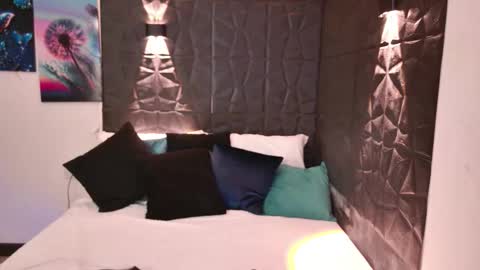 Snapshot of graceymilf999 chatting on October 14, 2025, 11:22 am Gracey Milf online show from October 14, 2025, 11:22 am