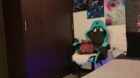 Snapshot of graceymilf999 chatting on October 26, 2025, 11:27 am Gracey Milf online show from October 26, 2025, 11:27 am