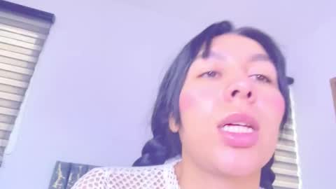 GRECIADOMM555 online show from November 8, 2025, 7:23 pm