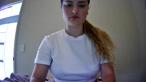 Gracie online show from January 17, 2026, 1:54 am