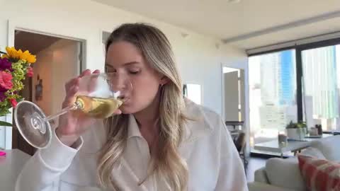 Snapshot of graciemae_baexx chatting on October 12, 2025, 6:18 pm Gracie Mae online show from October 12, 2025, 6:18 pm