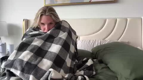 Snapshot of graciemae_baexx chatting on November 25, 2025, 3:12 pm Gracie Mae online show from November 25, 2025, 3:12 pm