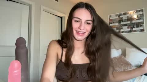 Snapshot of graciesmith27 chatting on February 27, 2026, 7:14 pm Gracie Smith online show from February 27, 2026, 7:14 pm