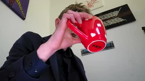 Snapshot of graff4 chatting on January 1, 2025, 1:37 pm Smallcom online show from January 1, 2025, 1:37 pm