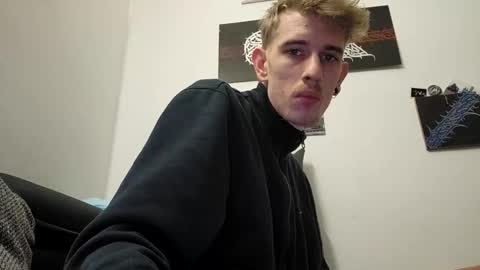 Snapshot of graff4 chatting on January 3, 2025, 12:11 am Smallcom online show from January 3, 2025, 12:11 am