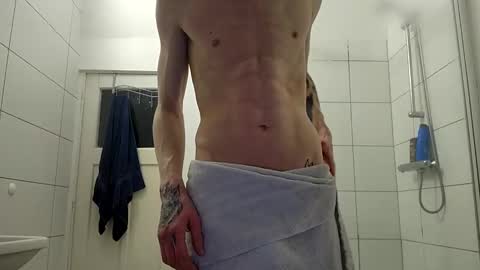 Snapshot of graff4 chatting on January 3, 2025, 10:08 pm Smallcom online show from January 3, 2025, 10:08 pm