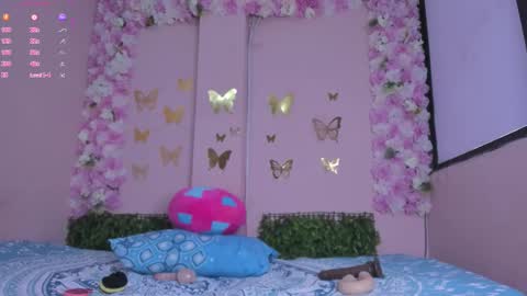 Snapshot of grandmother_milf chatting on February 17, 2026, 12:23 pm Mi Name is violeta online show from February 17, 2026, 12:23 pm