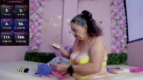 Mi Name is violeta  online show from May 16, 2026, 12:37 pm
