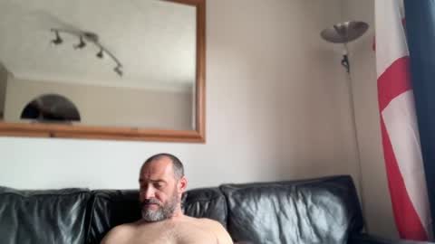Snapshot of grandmufftwerking chatting on April 19, 2026, 3:22 pm grandmufftwerking online show from April 19, 2026, 3:22 pm
