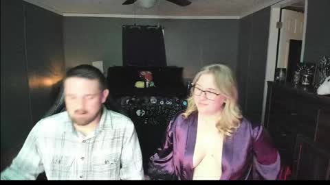 Snapshot of graniteaura chatting on May 15, 2026, 10:50 pm graniteaura online show from May 15, 2026, 10:50 pm