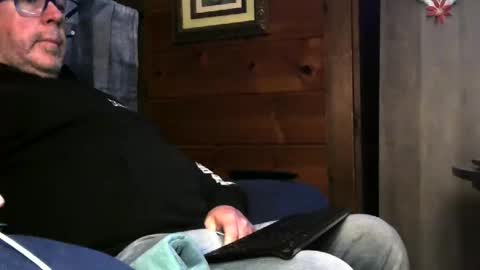 granitebuckeye1969 online show from November 28, 2025, 1:19 am