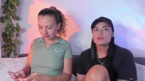 Snapshot of grave_duo chatting on November 22, 2025, 5:06 am GRAVE DUO online show from November 22, 2025, 5:06 am