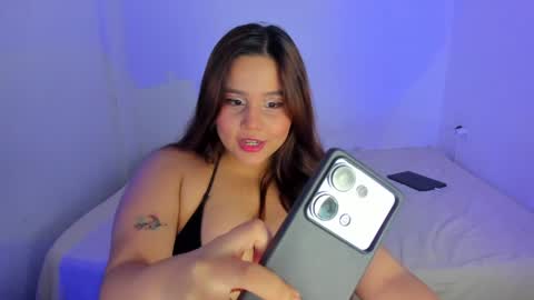 Grayce online show from April 12, 2026, 1:54 am