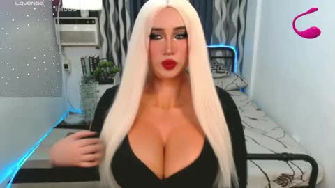PAULATHEONE online show from May 23, 2026, 1:22 am