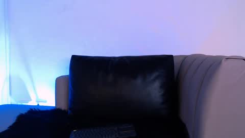 Snapshot of grecia_rouse chatting on March 5, 2025, 1:21 am  GRECIA  online show from March 5, 2025, 1:21 am