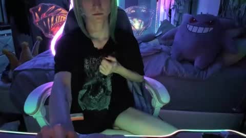 GreenEyedLovexo online show from November 3, 2025, 6:36 am