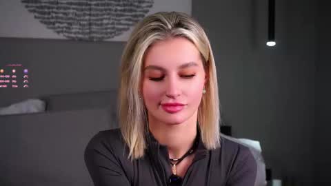 Snapshot of greengazon chatting on January 17, 2026, 12:10 pm Kelly online show from January 17, 2026, 12:10 pm