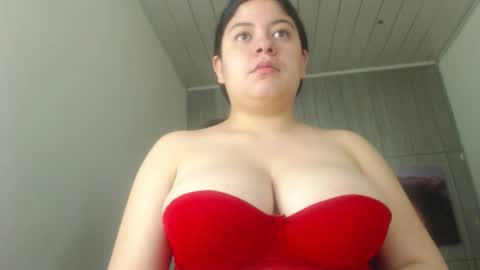 Snapshot of greiccy_20 chatting on December 4, 2025, 4:33 am GREICCY online show from December 4, 2025, 4:33 am