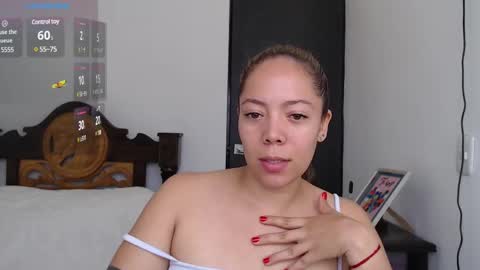 Snapshot of greicylondon chatting on March 12, 2025, 1:51 pm grey online show from March 12, 2025, 1:51 pm