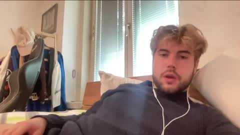 grejto0 online show from June 2, 2026, 9:22 am