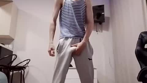 Felix online show from October 28, 2025, 7:12 am