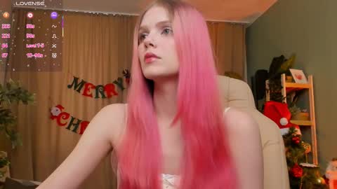 Snapshot of gretchen_mol chatting on December 19, 2025, 7:48 am gretchen_mol online show from December 19, 2025, 7:48 am