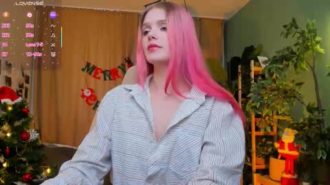 Snapshot of gretchen_mol chatting on December 20, 2025, 7:37 am gretchen_mol online show from December 20, 2025, 7:37 am