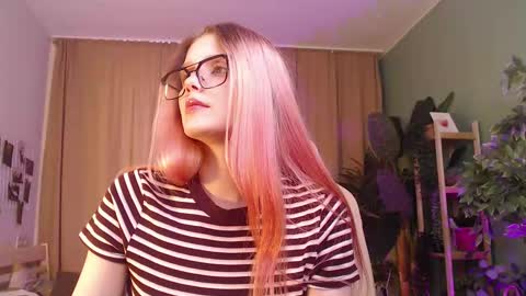 Snapshot of gretchen_mol chatting on January 16, 2026, 7:34 am gretchen_mol online show from January 16, 2026, 7:34 am