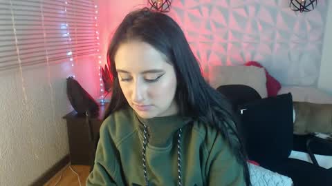 Snapshot of gretta_n_dannie chatting on December 31, 2024, 3:23 am Gretta n dannie online show from December 31, 2024, 3:23 am