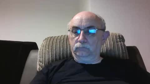 Snapshot of grey_dom chatting on October 3, 2025, 8:06 pm Master Sir online show from October 3, 2025, 8:06 pm