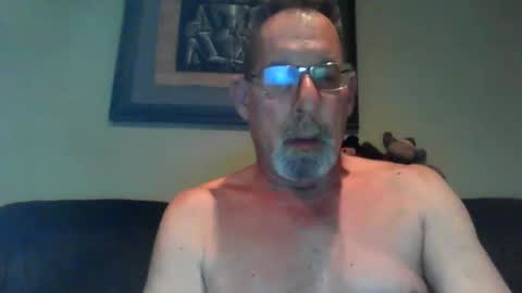 greybeard6868 online show from December 18, 2024, 1:23 pm
