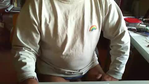 Snapshot of greyhounddog chatting on March 7, 2026, 10:01 am greyhounddog online show from March 7, 2026, 10:01 am