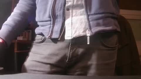 Snapshot of grimbergen123 chatting on January 18, 2026, 6:01 pm Grim online show from January 18, 2026, 6:01 pm