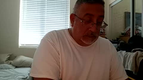 gripthisniceandhard001 online show from November 7, 2025, 4:29 pm